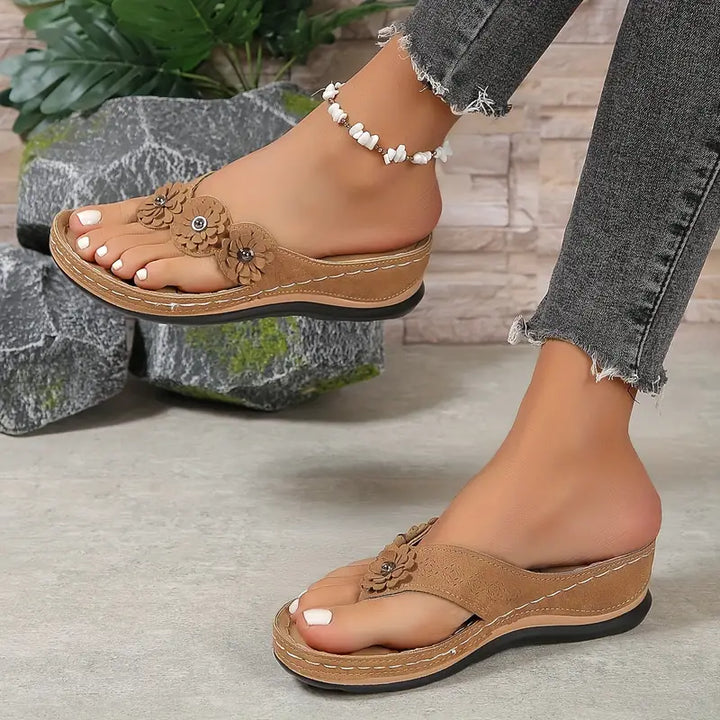 Lyndal - All-Day Support Orthopaedic Sandals