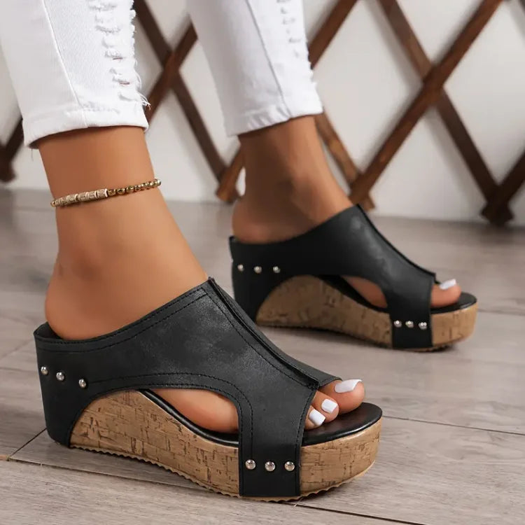 Melissa - Orthopaedic Sandals