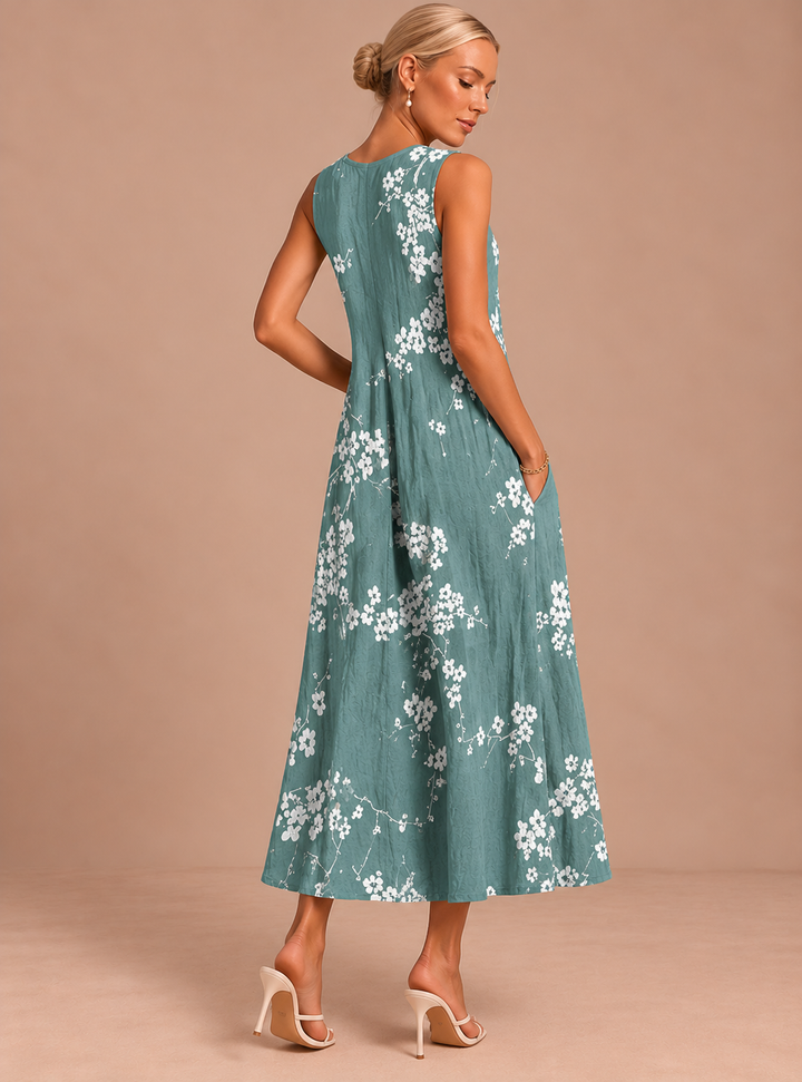 Comfortable Sleeveless Summer Dress