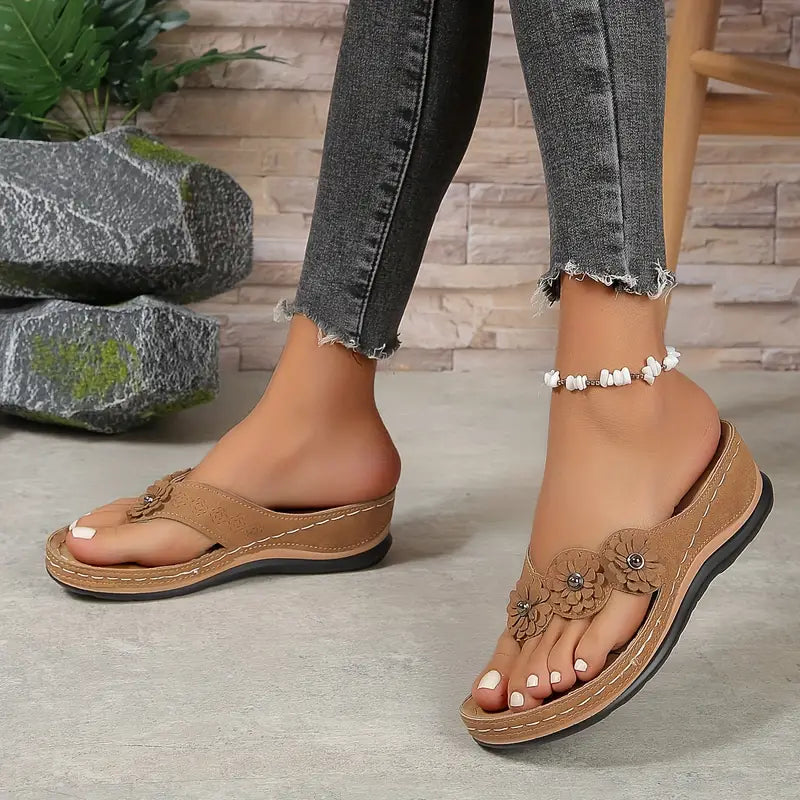 Lyndal - All-Day Support Orthopaedic Sandals