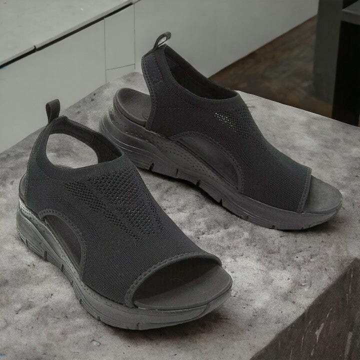 Gina - Orthopaedic Sports Sandals